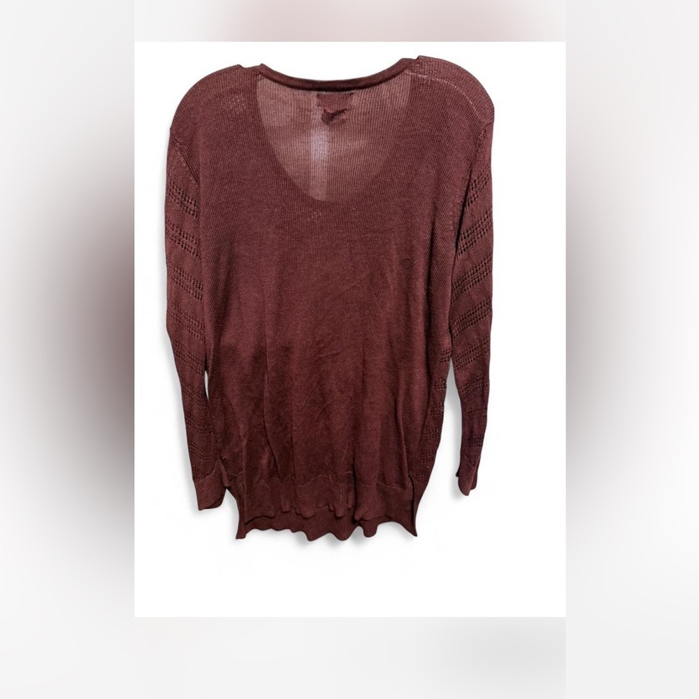 Van Heusen Women's Deep burgundy V-Neck lightweight thin Sweater